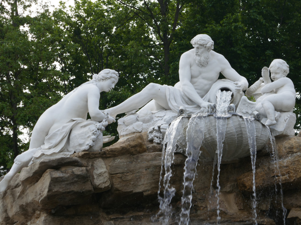 Neptunbrunnen - Wanderung durch Hietzing